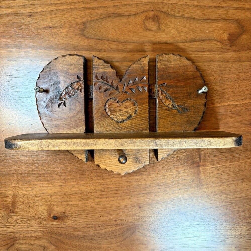 Vintage Wood 11.5" Wall Shelf Heart 1 Peg Rustic Farmhouse Cottage core Grandma